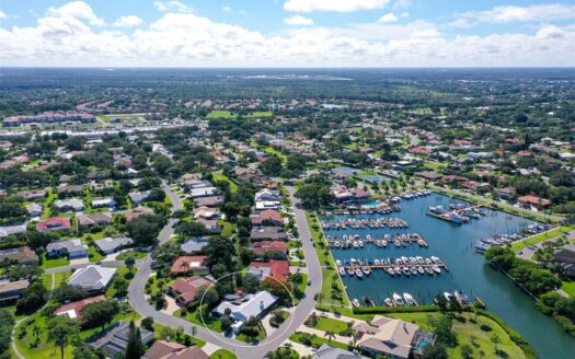 322 YACHT HARBOR DRIVE, OSPREY FL 34229